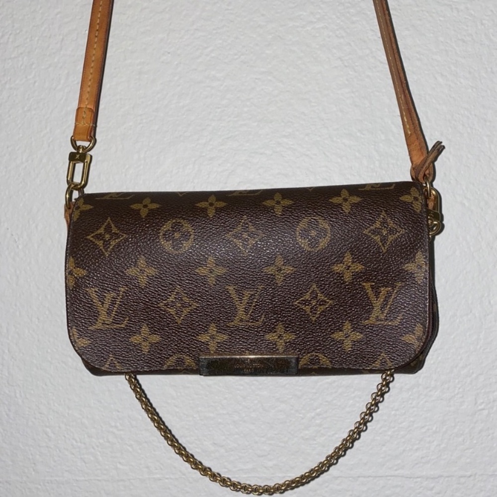Louis Vuitton Favorite Monogram Canvas Cross Body
